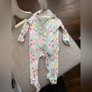 Posh peanut pig footie sleeper